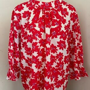 Floral Red and White Women's Top size L